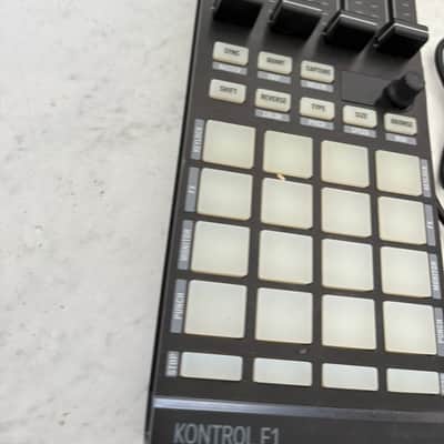 Native Instruments Traktor Kontrol F1 2010s - Black image 4