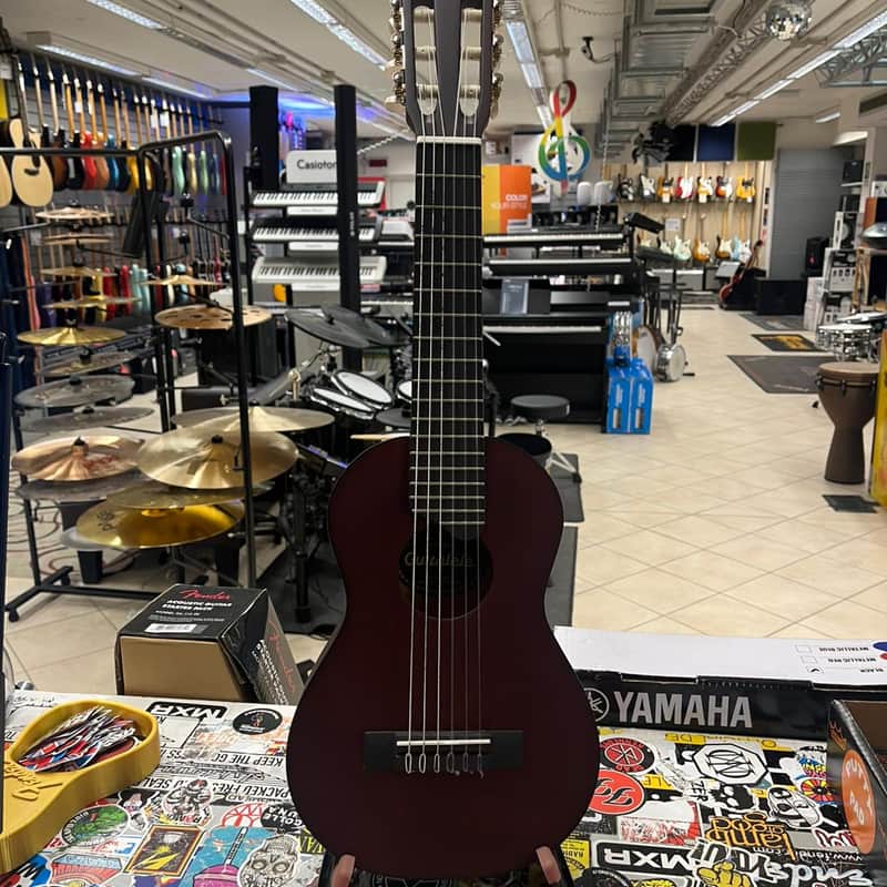 Yamaha GL-1-PB Guitalele 6-String Ukulele