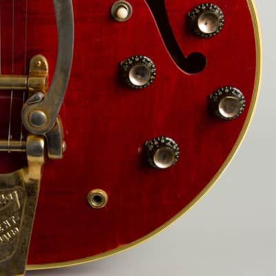 Epiphone Sheraton E212T Arch Top Semi-Hollow Body Electric Guitar (1962), ser. #91718, original grey hard shell case. image 14