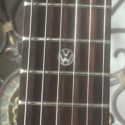 First Act Limited Edition Volkswagen Garage Master - White with Red Pickguard image 12