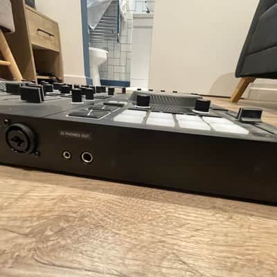 Native Instruments Traktor Kontrol S4 MK3 2018 - Black with Flight Case + LG Gram Laptop 17” (with traktor software installed) image 9