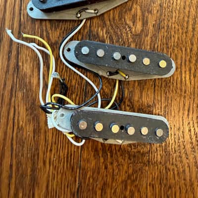 Fender Vintera II Limited Edition Road Worn 60's Stratocaster Pickups 2025 - Cream image 2