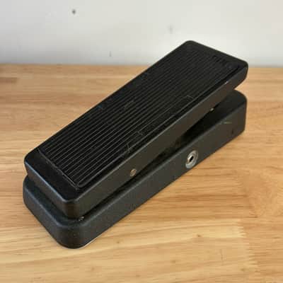 Dunlop GCB95 Cry Baby Standard Wah 1982 - Present - Black image 2