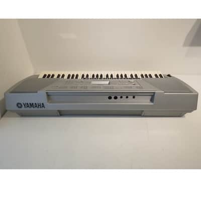 Yamaha PSR-450 61 Key Portable Keyboard with Disk Drive – Boxed image 4