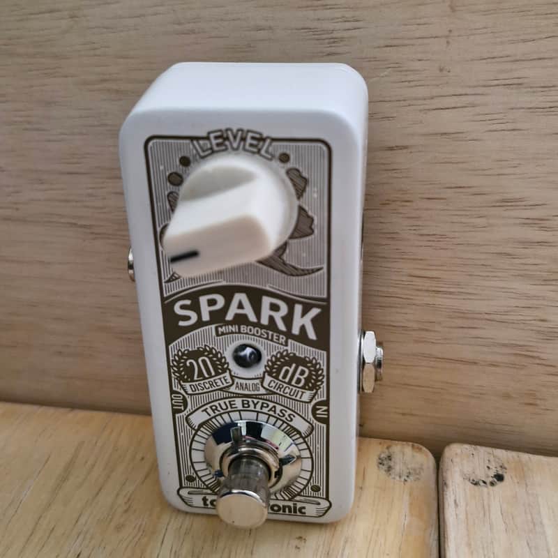 TC Electronic Spark Mini Booster