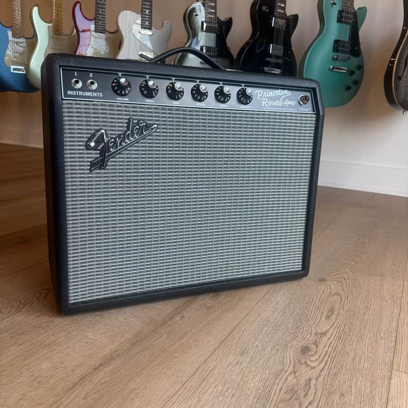 Fender '65 Princeton Reverb Reissue 12-Watt 1x10" Guitar Combo 2008 - Present - Black image 1