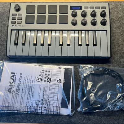Akai MPK Mini MK3 Gray + Decksaver Cover image 4