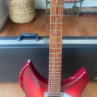 2015 Rickenbacker 330 with OHSC image 4