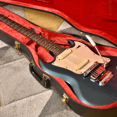 Gibson Melody Maker D with Vibrola 1967 - Pelham Blue image 2