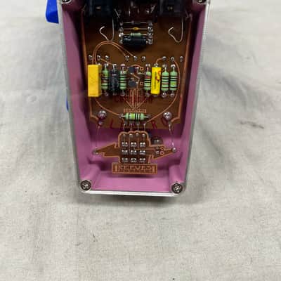 Reeves Electro Daughterboard Series Facet VX Fuzz Pedal with Box image 7