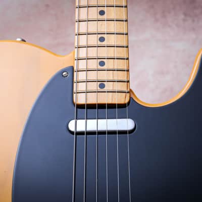 FENDER USA American 52' Vintage Reissue Telecaster "Butterscotch Blonde + Maple" (2003) image 5