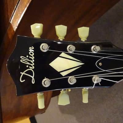 Dillion Les Paul Copy 2000's Quilted Tobacco Sunburst image 4