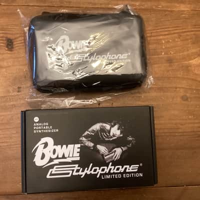 Stylophone David Bowie 2021 - White image 1