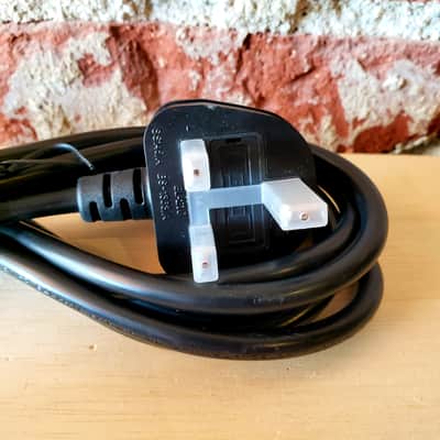 Moog - Vocoder UK PSU image 3