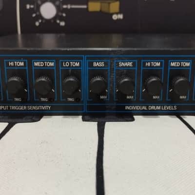 Simmons SDS 1000M 5-Channel Analog and Digital Drum Module with MIDI image 3