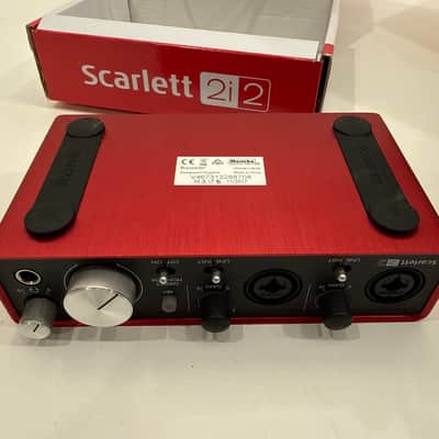 Focusrite Scarlett 2i2 2nd Gen USB Audio Interface 2016 - 2018 - Red / Black image 4