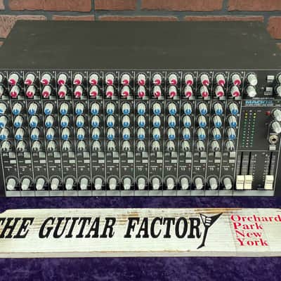 Mackie LM-3204 5U rackmount 16-channel stereo line passive mixer image 1