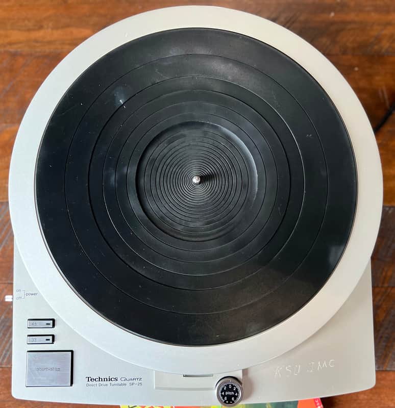 Technics SP-25 1979-1988 Die cast aluminum image 1