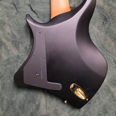 Abasi Guitars Emi 8 Master Series 2025 - Black Beauty image 2