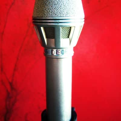 Vintage 1970's AKG D190E dynamic cardioid microphone w mic clip & pouch Low Z 200 OHMS D1000E # 3 image 9