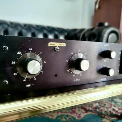 Urei Universal Audio 1176LN Rev. F Limiting Amplifier 1970s - Black Panel image 3