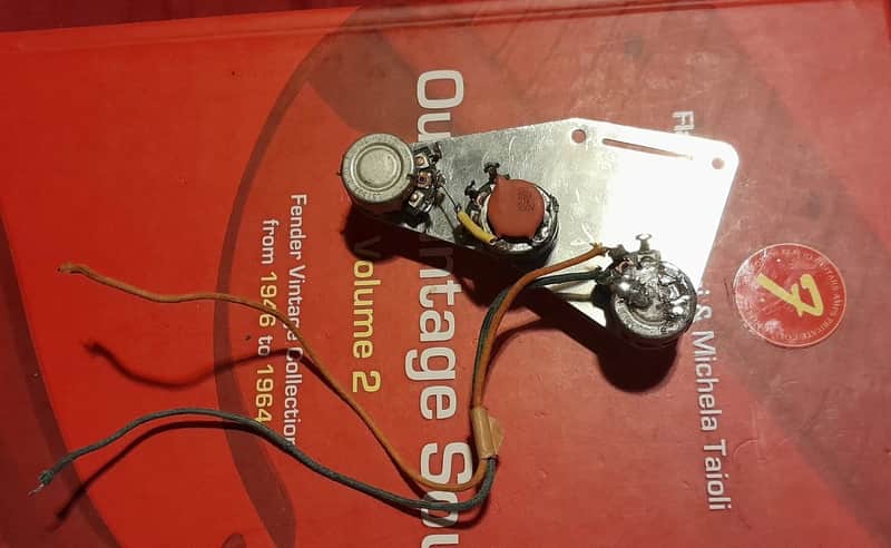 Set pots Fender Stratocaster 1966 Stackpole 6618 image 1