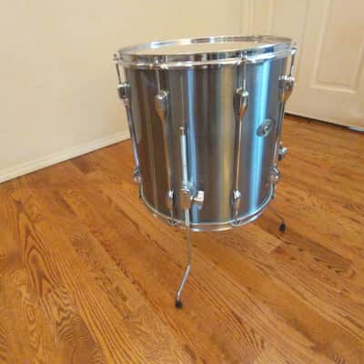 Tama Vintage made in Japan Rockstar 16 x 16 floor tom mint condition image 2