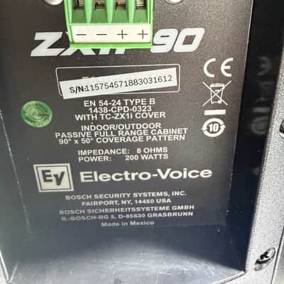 Pair Electro-Voice EV-ZX1i-90 with QuickSam mounts image 3