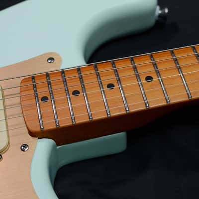 Squier 40TH ANNIVERSARY STRATOCASTER Vintage Edition 2022 - Satin Sonic Blue image 5