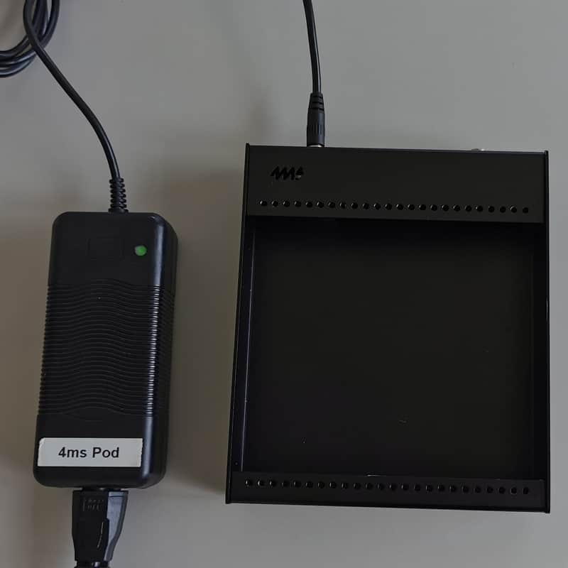 4ms - POD32 - Powered image 1