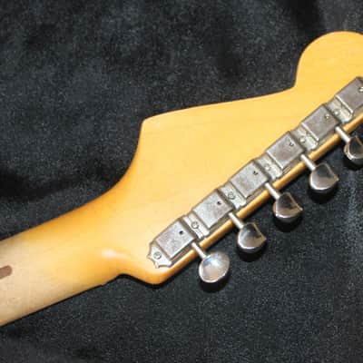2018 Fender American Vintage '50s AVRI Relic Stratocaster Maple Neck image 5