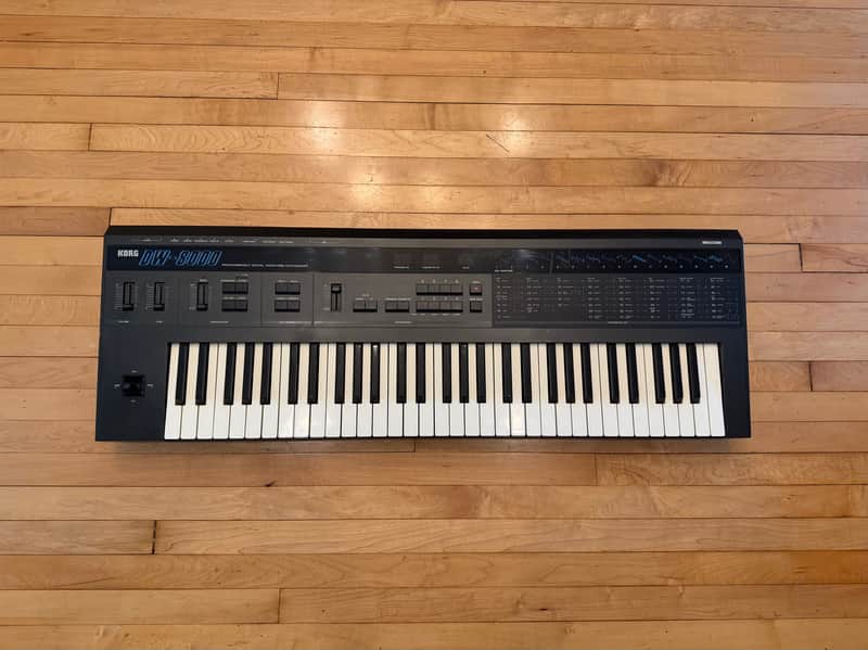 Korg DW 8000
