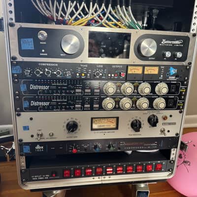 Empirical Labs EL8-XS Distressor Stereo Pair with British Mode and Image Link 2010s - Black image 2