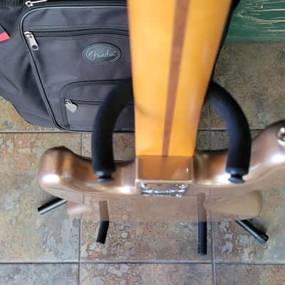 2025 Fender American Professional Classic Jazz Bass in Firemist Gold wDeluxe Bag image 13