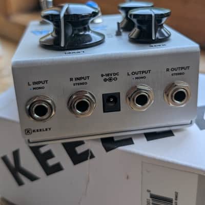 Keeley Zoma Stereo Reverb / Tremolo Pedal image 5