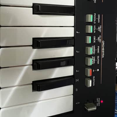 Yamaha PortaSound PS-400 Vintage 44-key keyboard synth w Case image 6