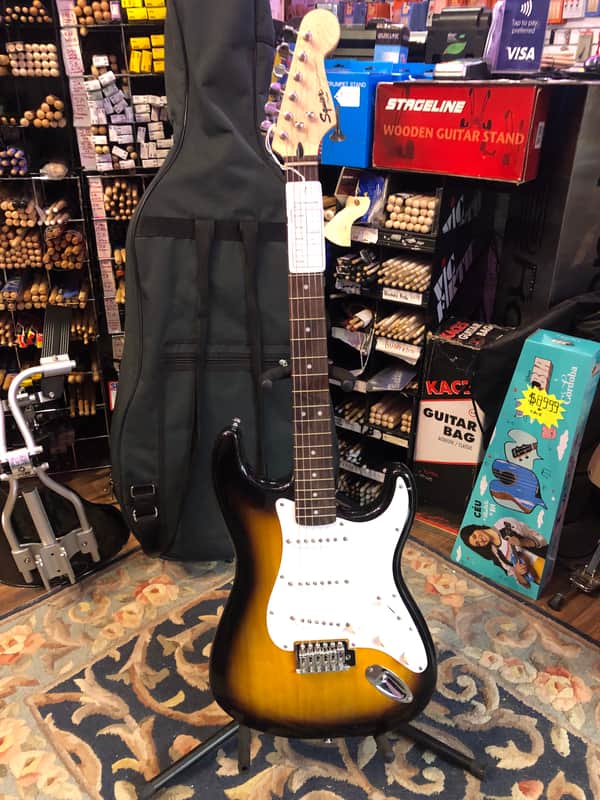 Fender Squier Bullet Strat - Sunburst image 1