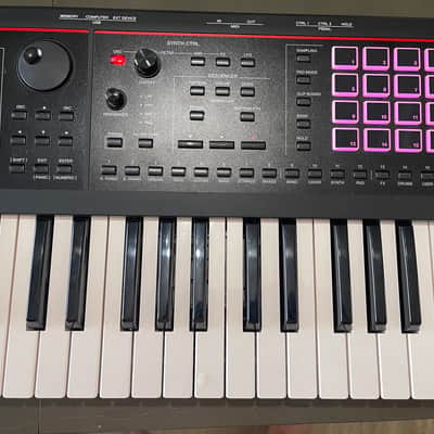 Roland FANTOM-06 61-Key Workstation Keyboard 2022 - Present - Black image 1