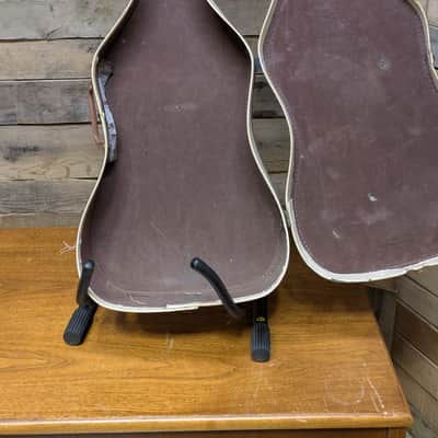 Kay Vanguard Silvertone 1410 Vintage OEM Chipboard Guitar Case image 11