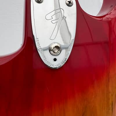 Vintage 1979 Fender Stratocaster with Maple Fretboard Sienna Sunburst image 5