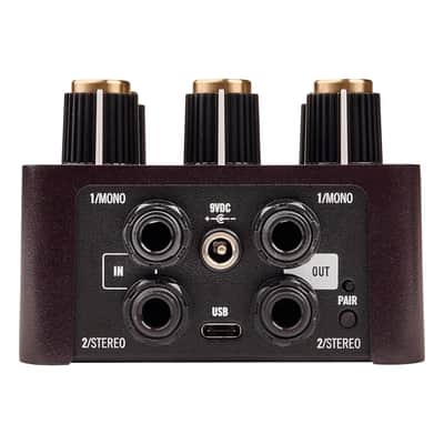 Universal Audio Lion '68 Super Lead Amp Pedal Bundle with 2x Right Angle Patch Cables, 9V Power Adapter, 12 Guitar Picks & Polishing Cloth – Authentic Tube Amp Tones, Versatile Gain Control image 4
