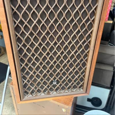 Beautiful rare Pioneer CS-801 speakers with original grills! image 3