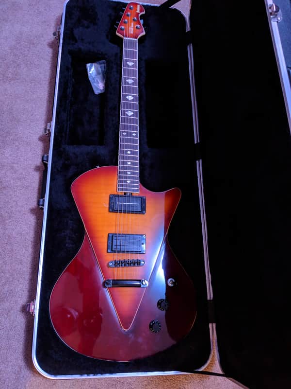 Ernie Ball Music Man Armada  China Copy  Sunburst / Black image 1