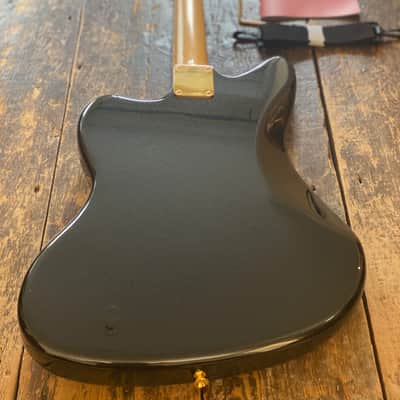 Fender Japan Traditional 2025 Ltd Edition Collection '60s Jazzmaster Black Pearl w/ Matching Headstock image 3