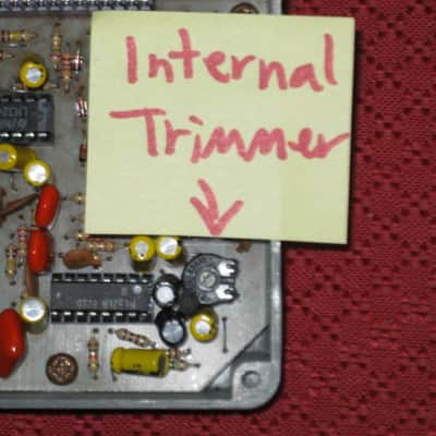 used vintage (1981) DOD 575 Flanger (ANALOG Flanger) Performer Series, MISSING battery cover (tannish gray casing with yellow graphic / yellow knob tops) + battery, strings, extra battery clips, & extra foam (NO box, NO paperwork, NO adaptor) image 7