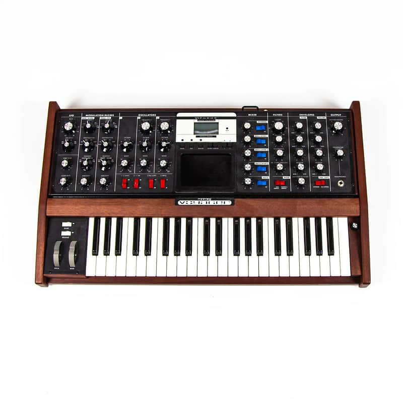 Moog Minimoog Voyager Select Series 44-Key Monophonic Synthesizer