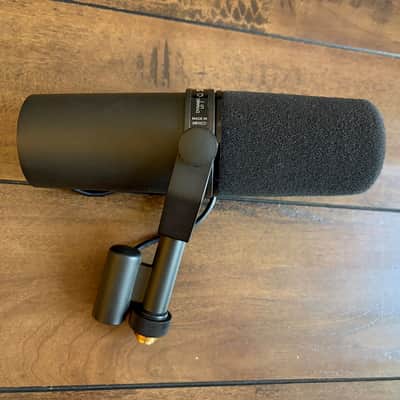 Shure SM7B Cardioid Dynamic Microphone SM 7B image 2