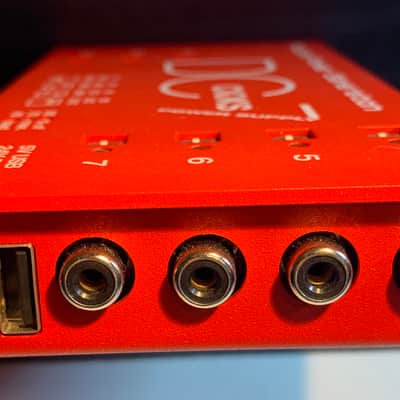 CIOKS DC7 Power Supply Limited Edition - Gear Hero - Red image 5