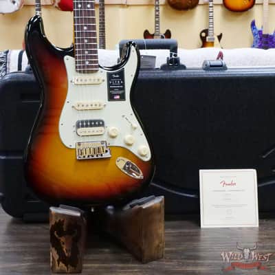 Fender American Ultra Stratocaster HSS Rosewood Fingerboard Ultraburst image 6