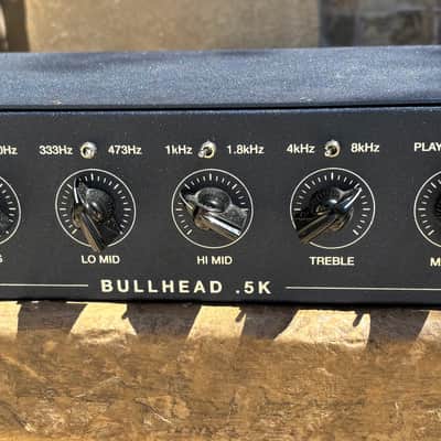 Trickfish Bullhead .5k bass amplifier w/SKB 2U Rack image 2